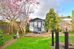 Photo 16- click for photo gallery